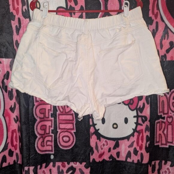 SHEIN White Jean Shorts High-Waisted Frayed Hem - Picture 2 of 3